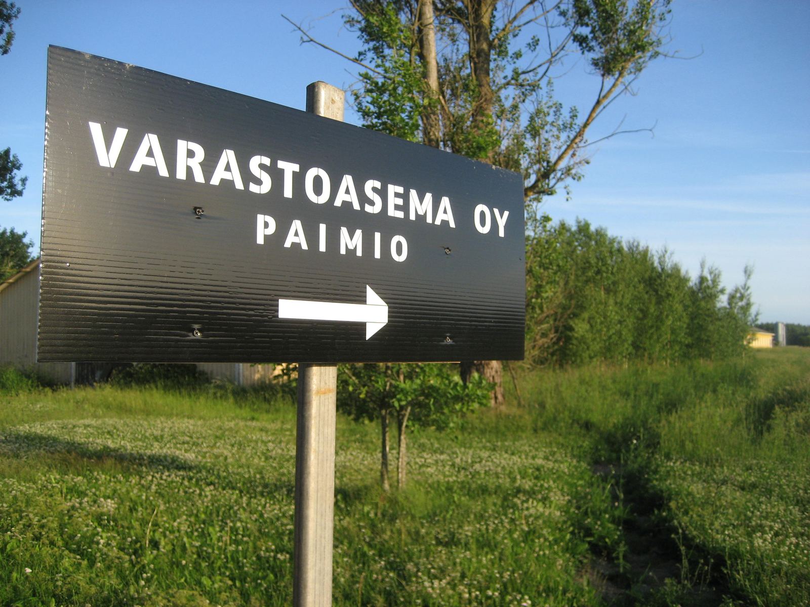 Varastoasema Oy sign in Paimio